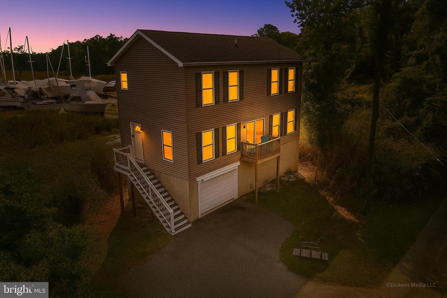 3762 Beach Drive Boulevard photo 37