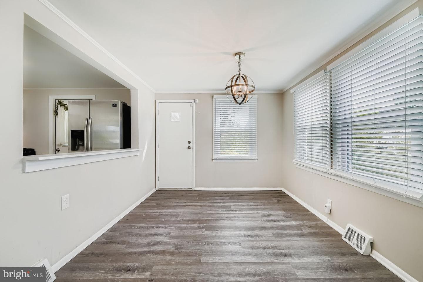 515 Taney Avenue photo 3