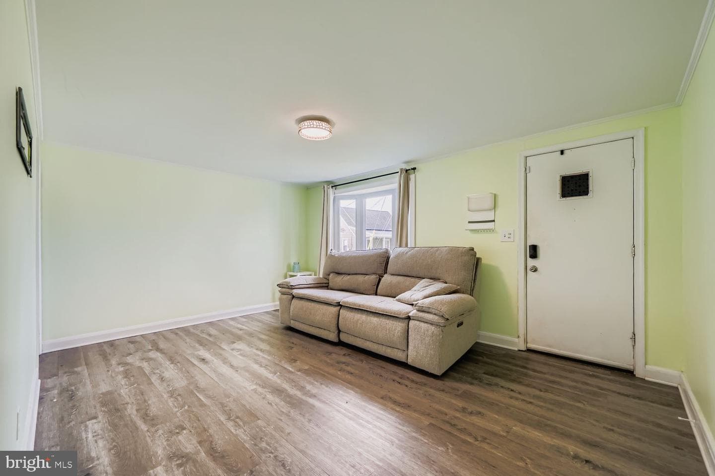 515 Taney Avenue photo 4