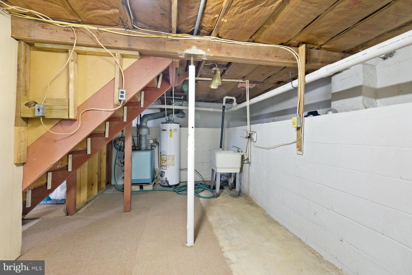 488 Bruce Avenue photo 32