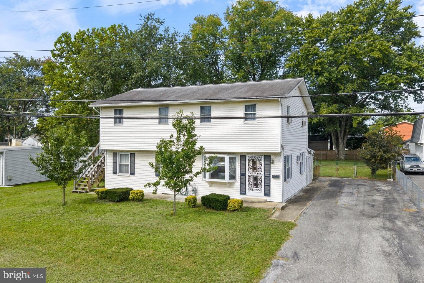 488 Bruce Avenue photo 37