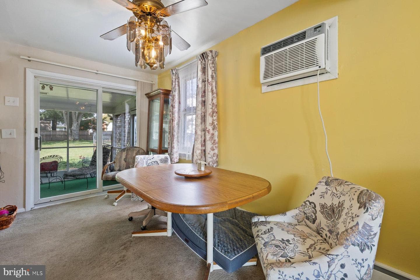 488 Bruce Avenue photo 6