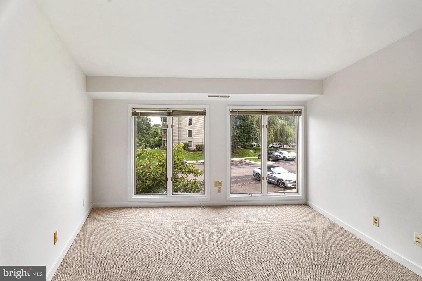2010 Quay Village Court #101 photo 21