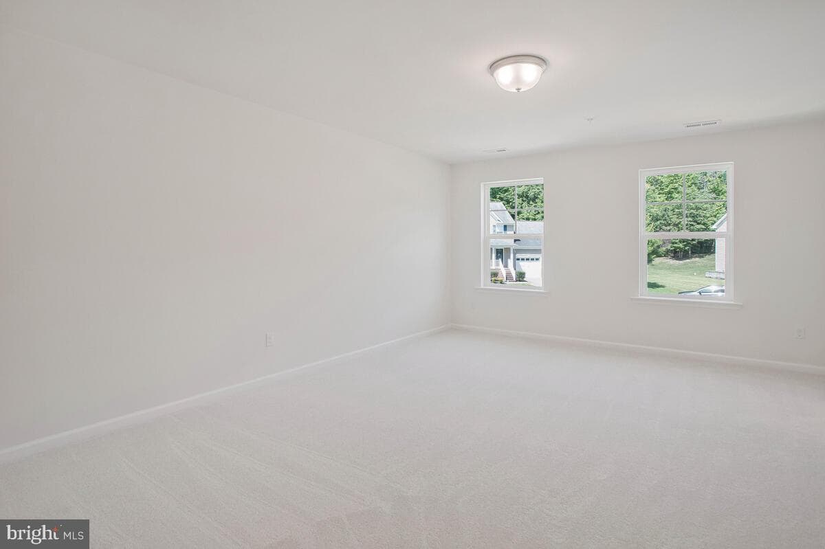 404 Warwick photo 27