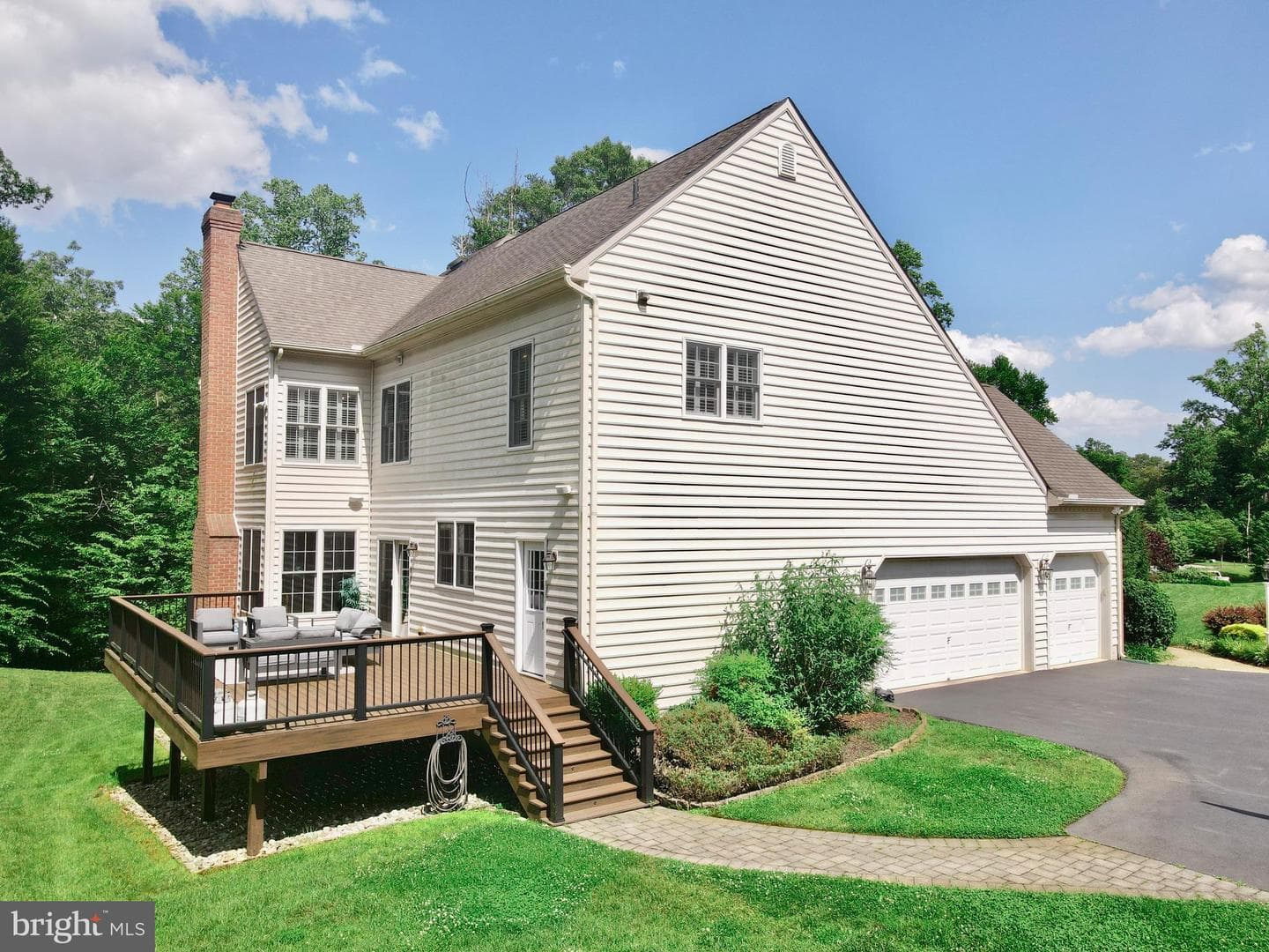 513 Broad Stream Lane photo 3