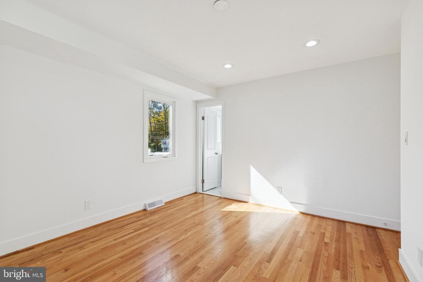 127 Duval Lane photo 25