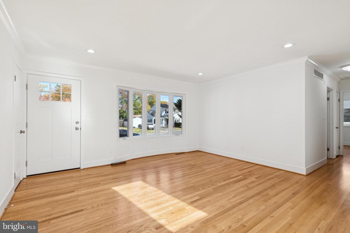 127 Duval Lane photo 6