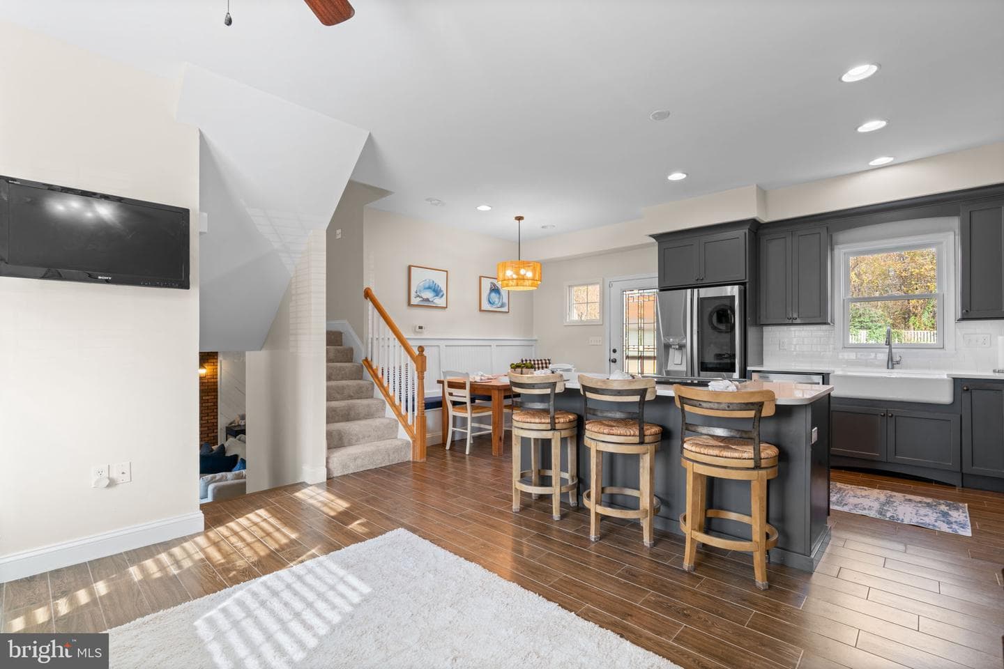 316 Raussell Place photo 7
