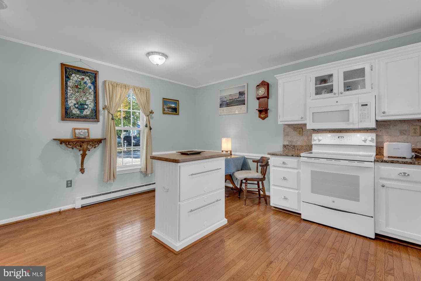 1005 Hyde Park Drive photo 5