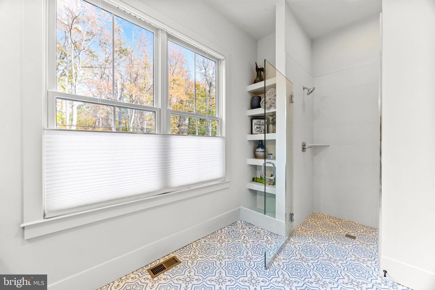 90 E Lake Drive photo 34