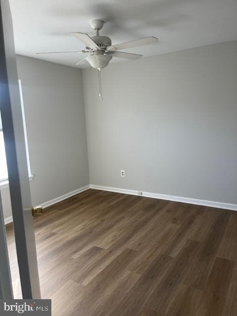 538 Elizabeth Lane photo 9