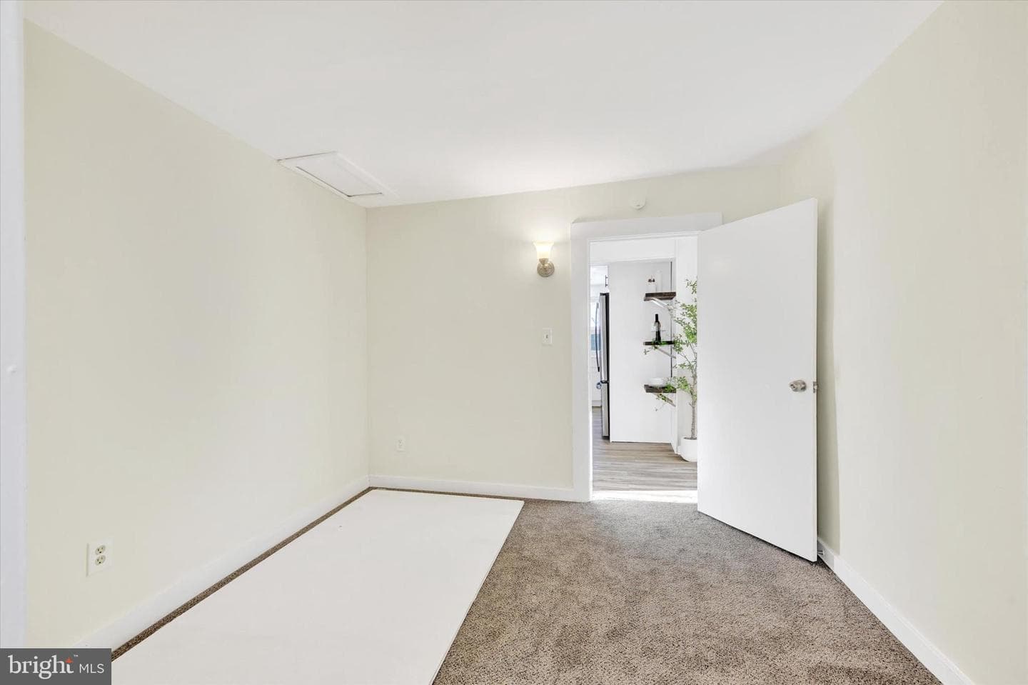 667 213th Street photo 13