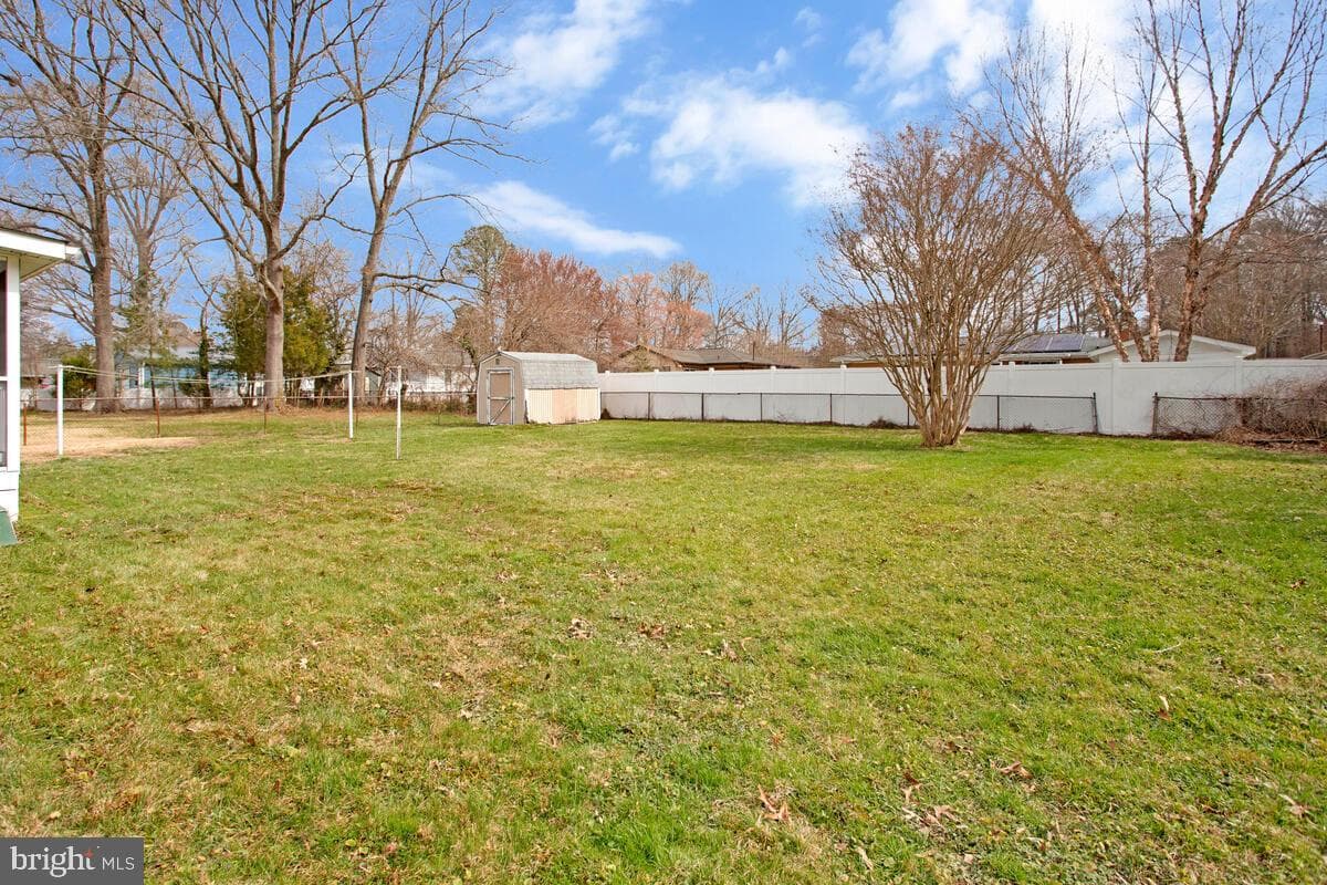 7037 Dover Avenue photo 26