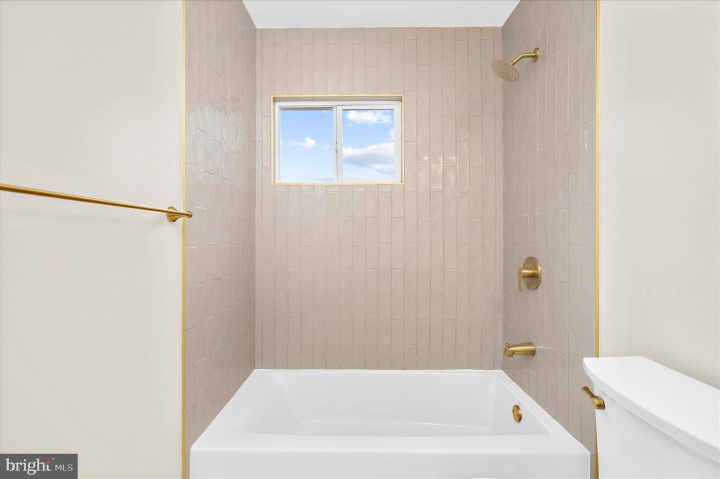 7831 Overhill Road photo 15