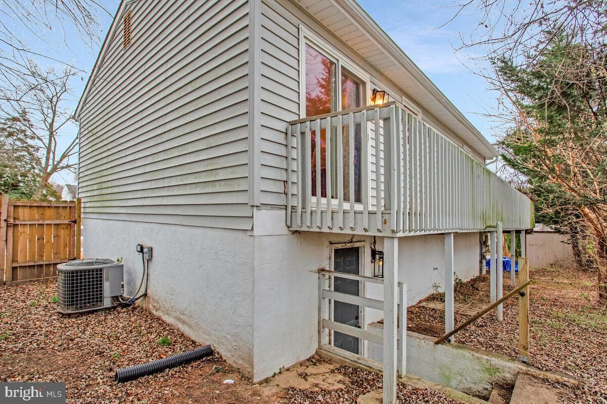 7759 Glen Avenue photo 29