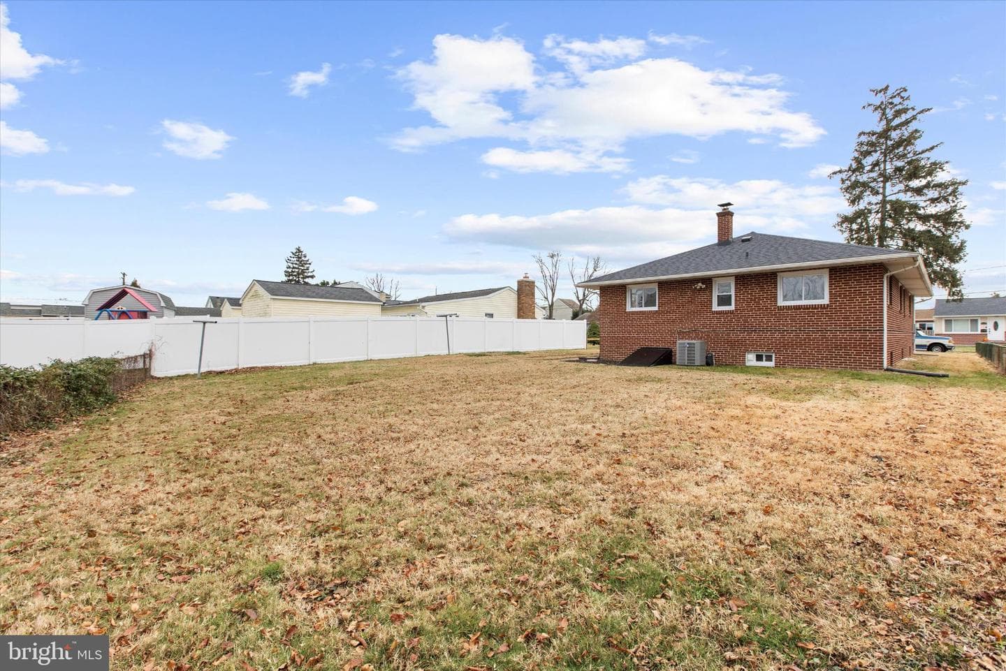 8421 Spring Road photo 29