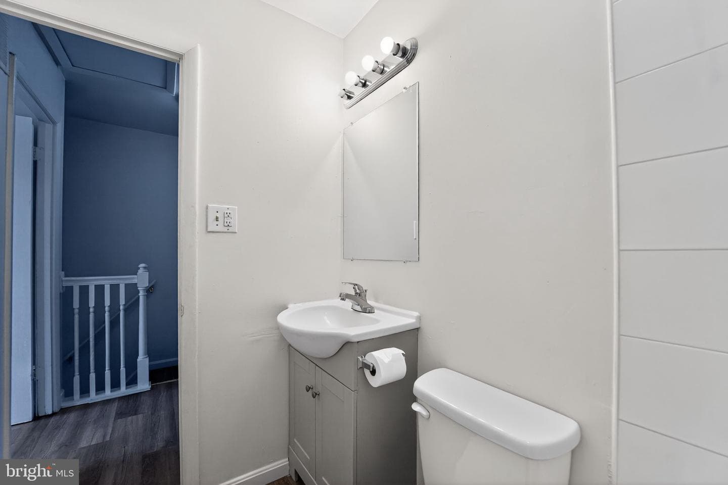 8210 Tomlinson Court photo 13