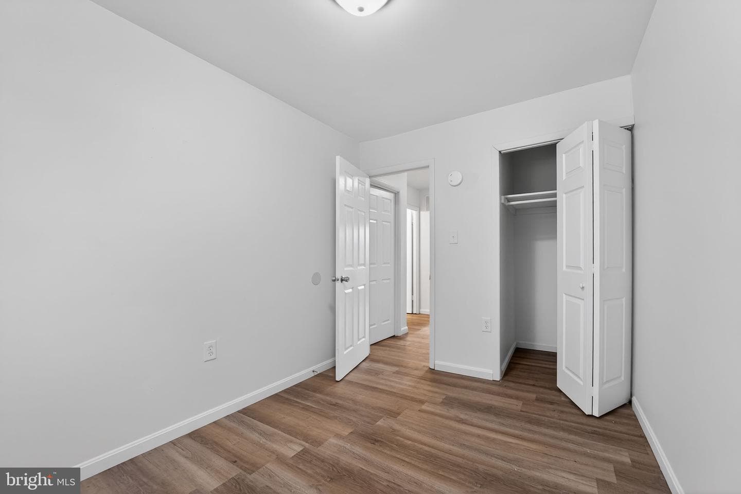 8210 Tomlinson Court photo 18