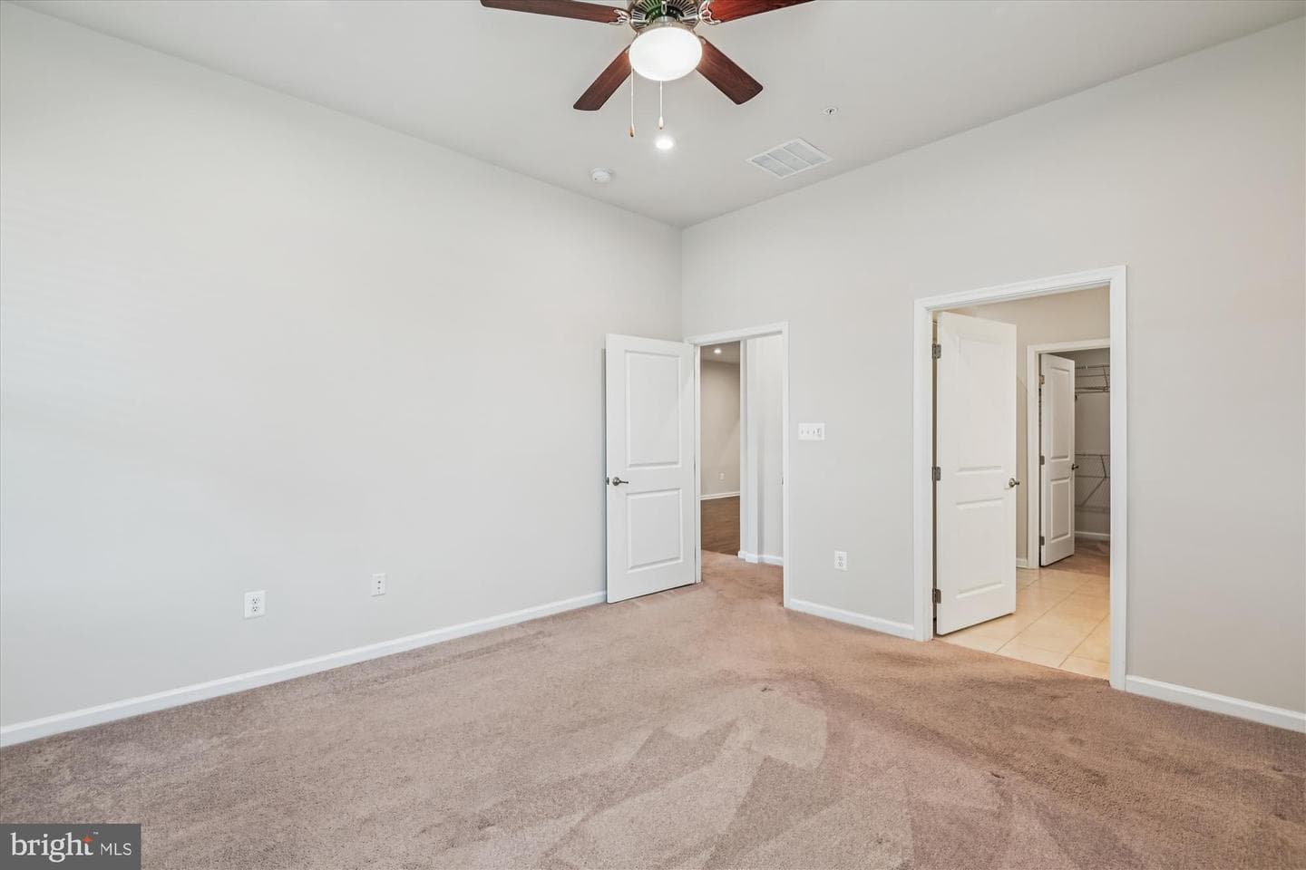 7600 Rossville Lane photo 13