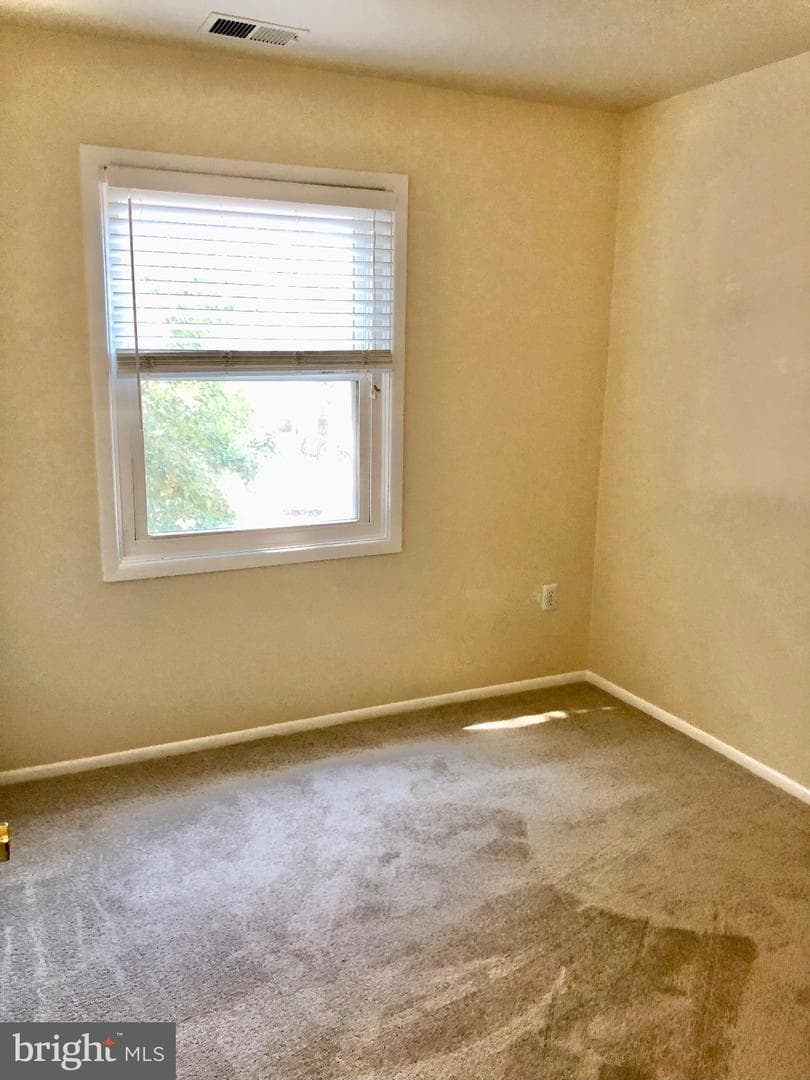 1681 Yorktown Court photo 12