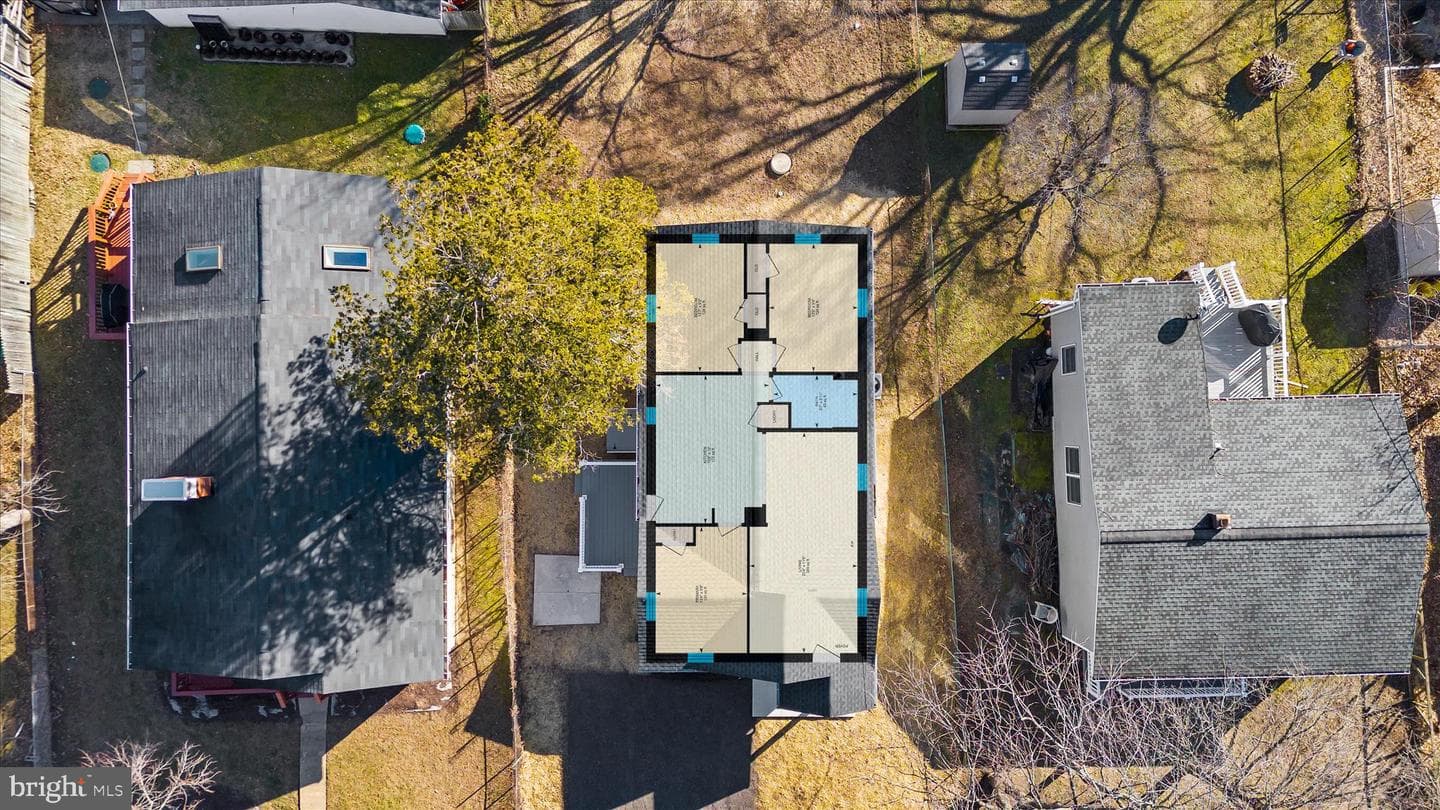 7815 East Road photo 39