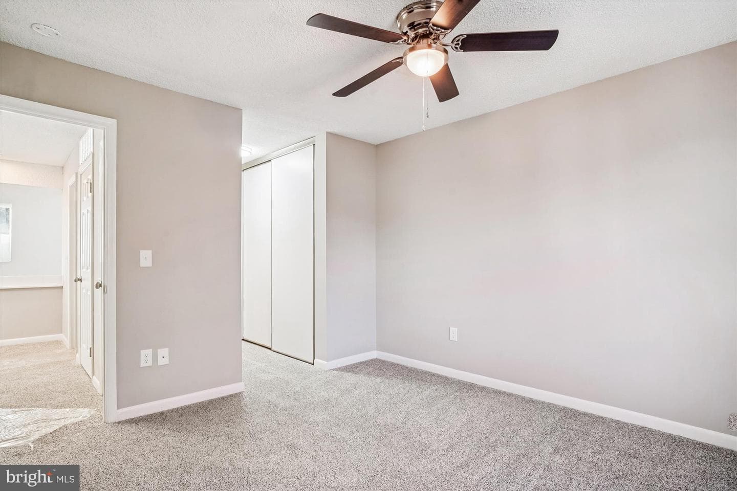 402 Cranes Roost Court photo 31