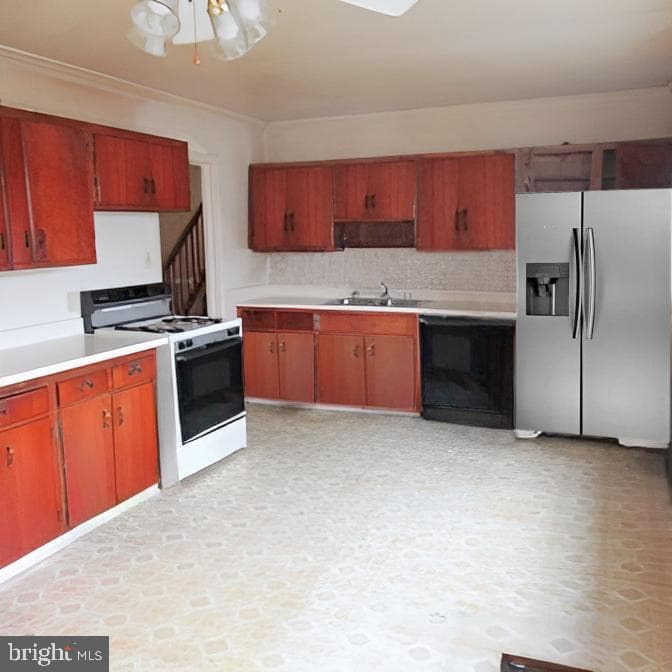 718 Mayo Road photo 16
