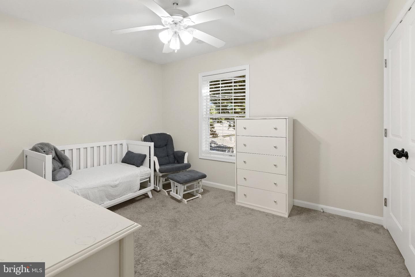 1635 Fairhill Drive photo 25