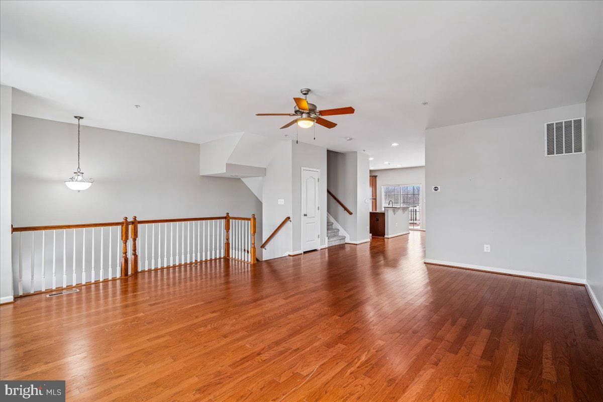 8587 Crooked Tree Lane photo 6