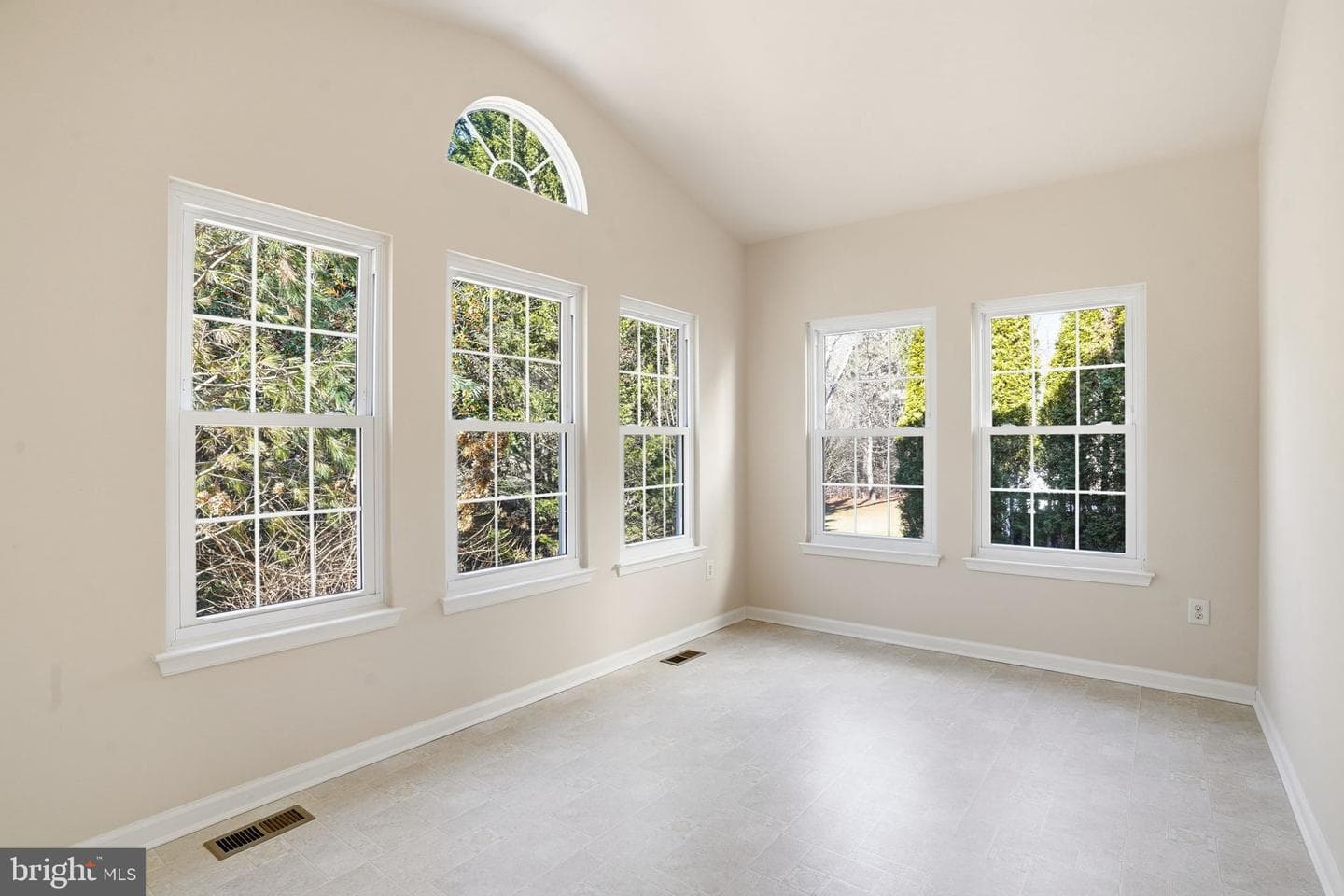 3029 Solstice Lane photo 9