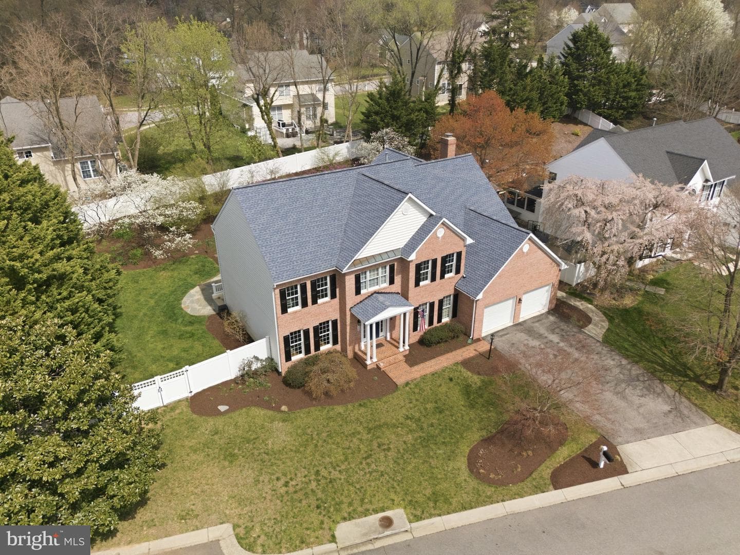 110 Westholme Lane photo 2