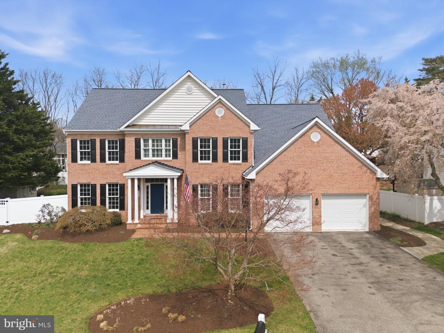 110 Westholme Lane photo 3