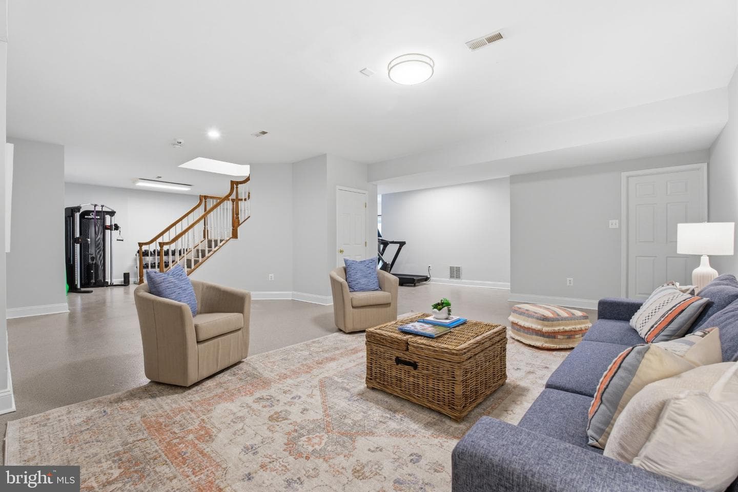 110 Westholme Lane photo 39