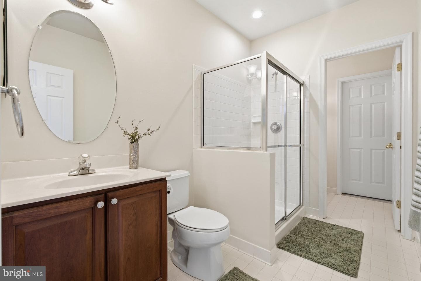 110 Westholme Lane photo 43