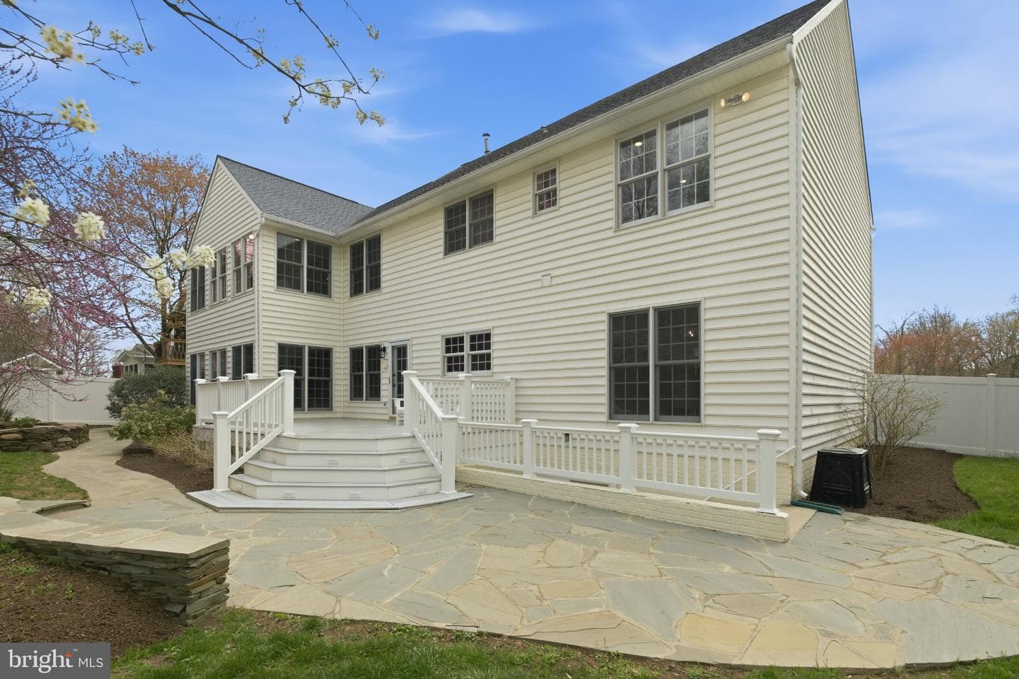 110 Westholme Lane photo 47