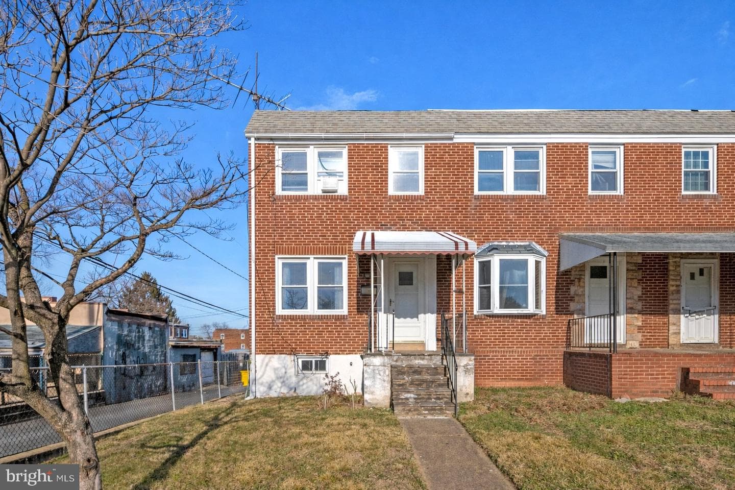 336 Arden Road W