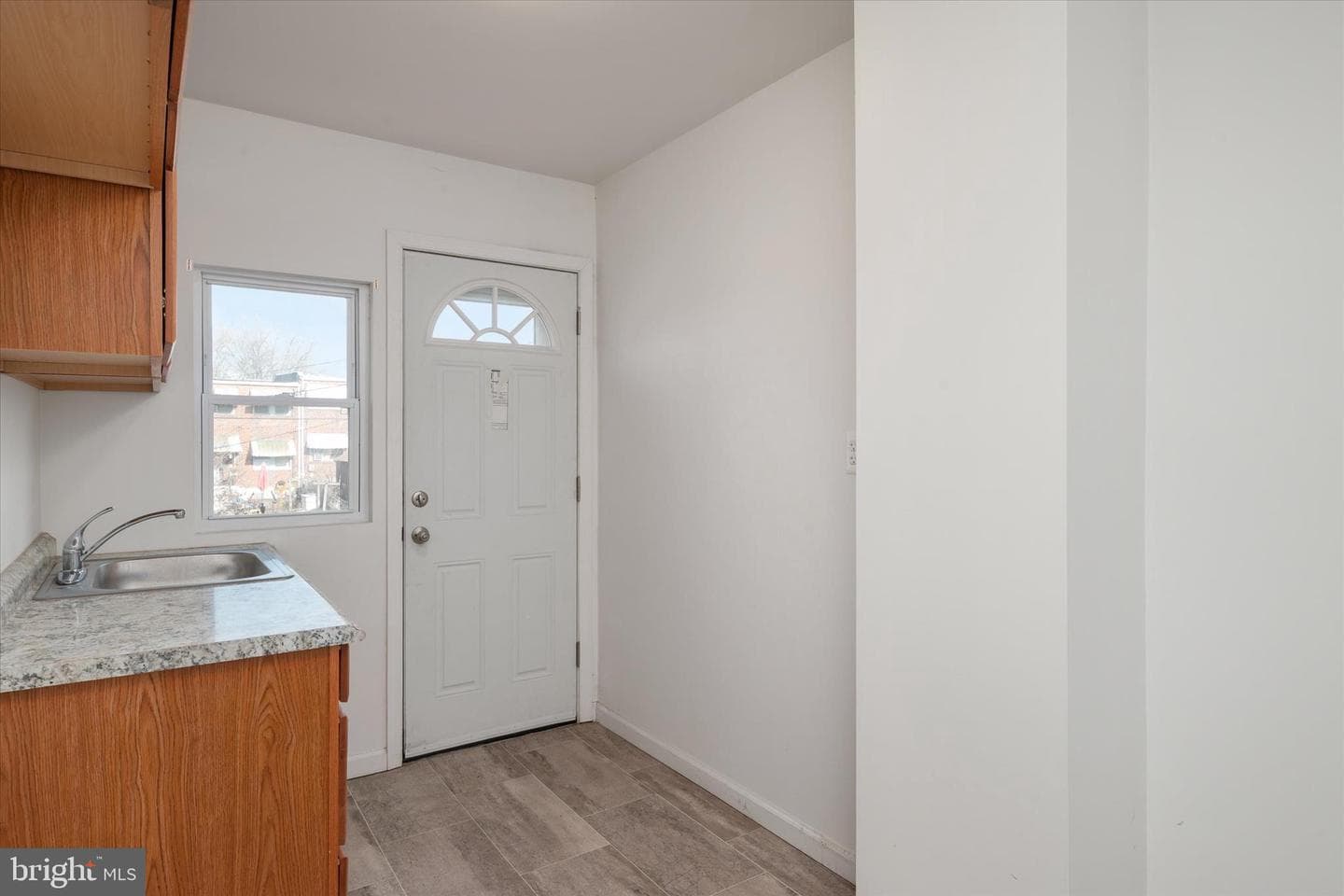 336 Arden Road W photo 7