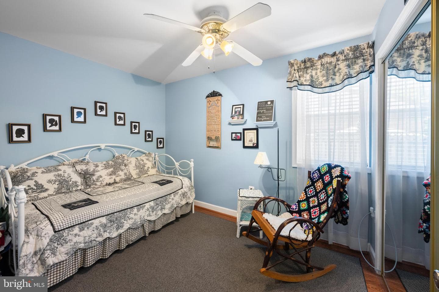 3685 1st Avenue photo 17