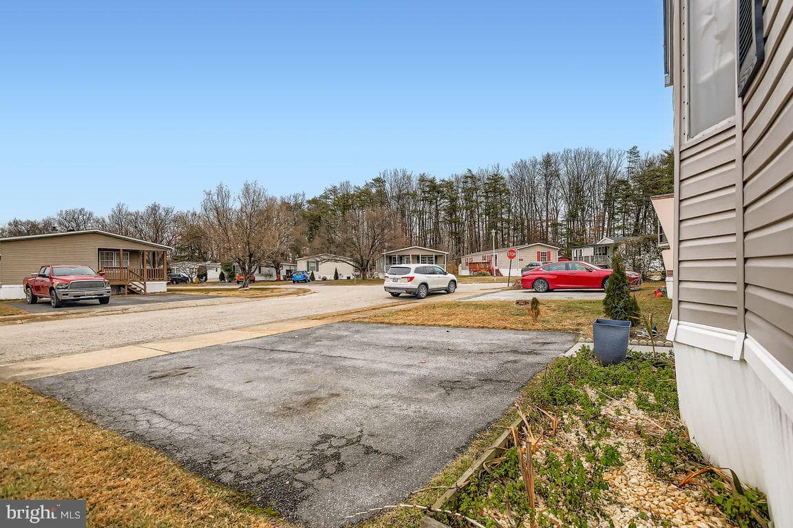 7810 Clark Road #d-64 photo 28