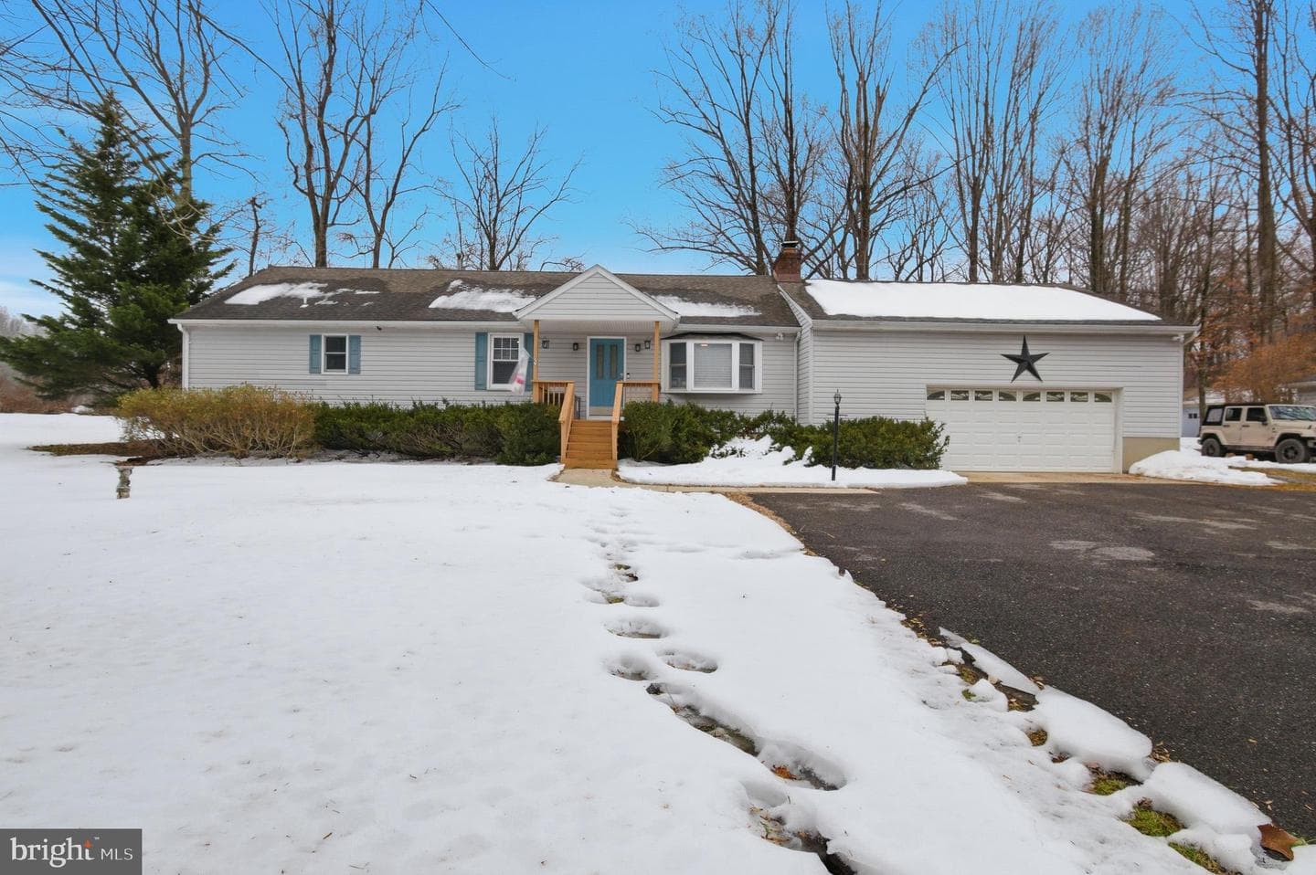1746 Underwood Road photo 2