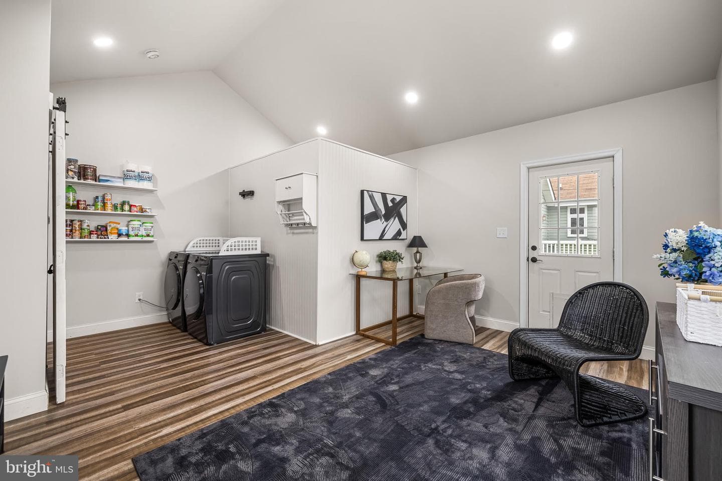 526 Hawthorne Road photo 14