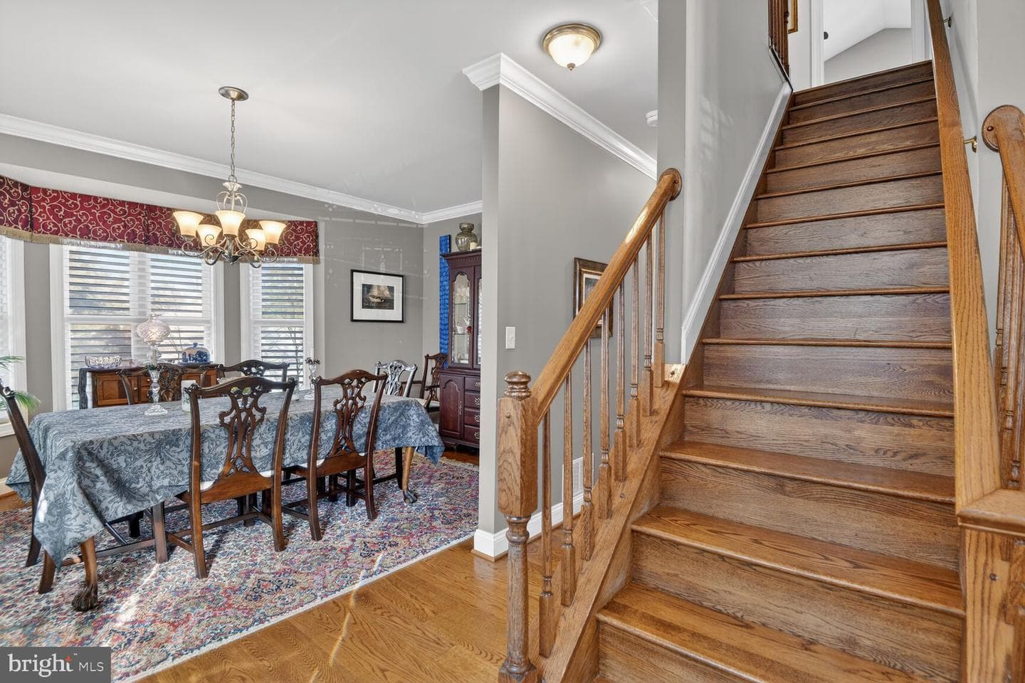 764 N Riverside Drive photo 32