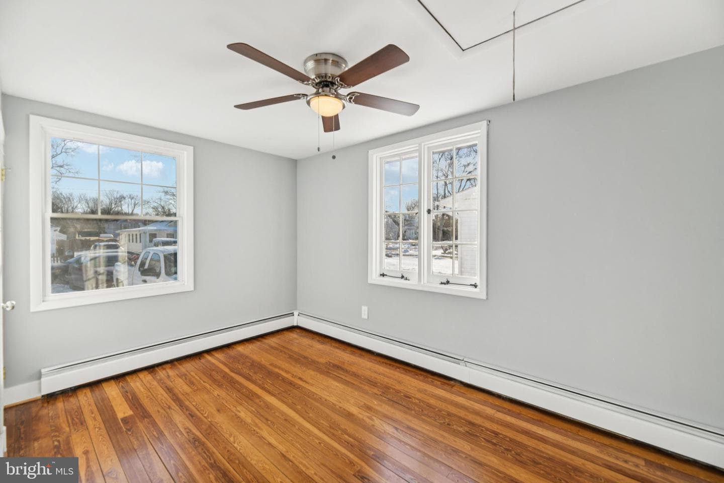 306 Linden Avenue photo 23