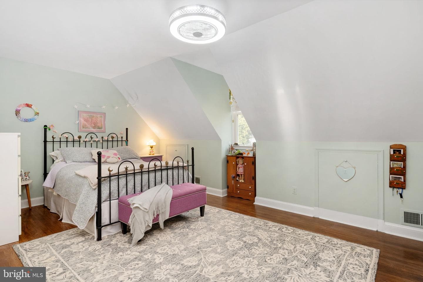 244 Puritan Place photo 26