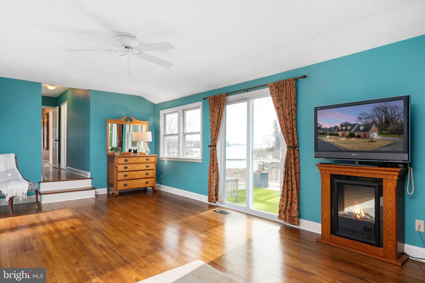 244 Puritan Place photo 37