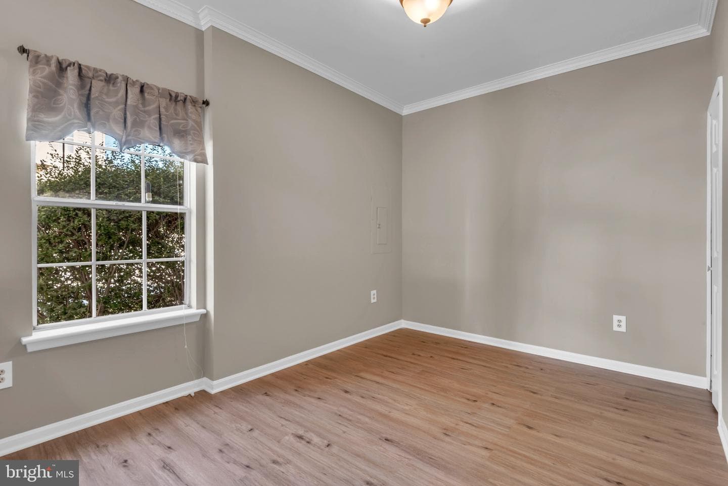 1523 Danewood Court photo 16