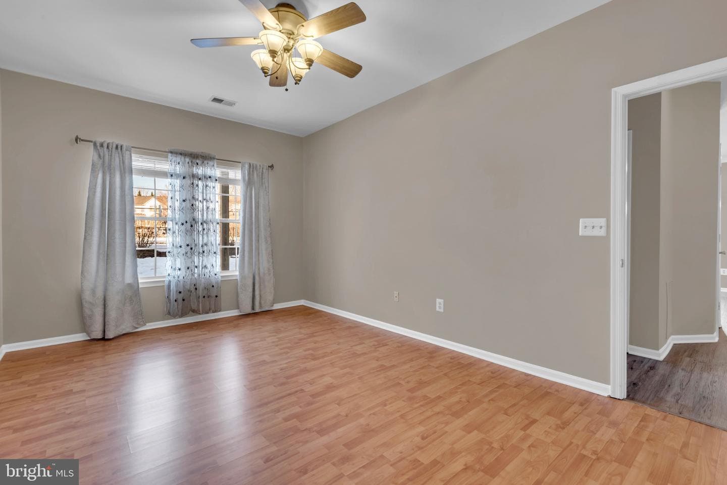 1523 Danewood Court photo 23