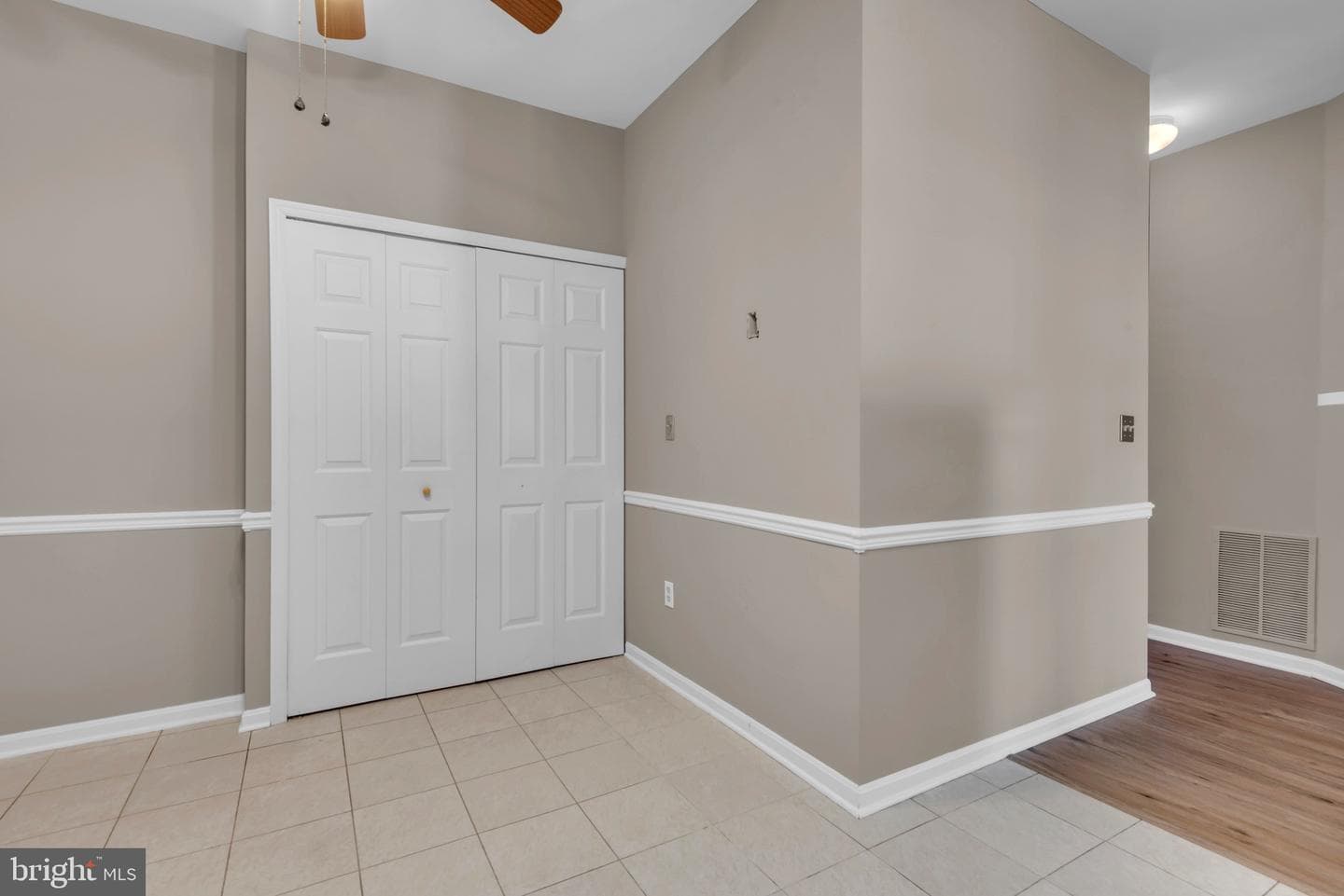 1523 Danewood Court photo 9
