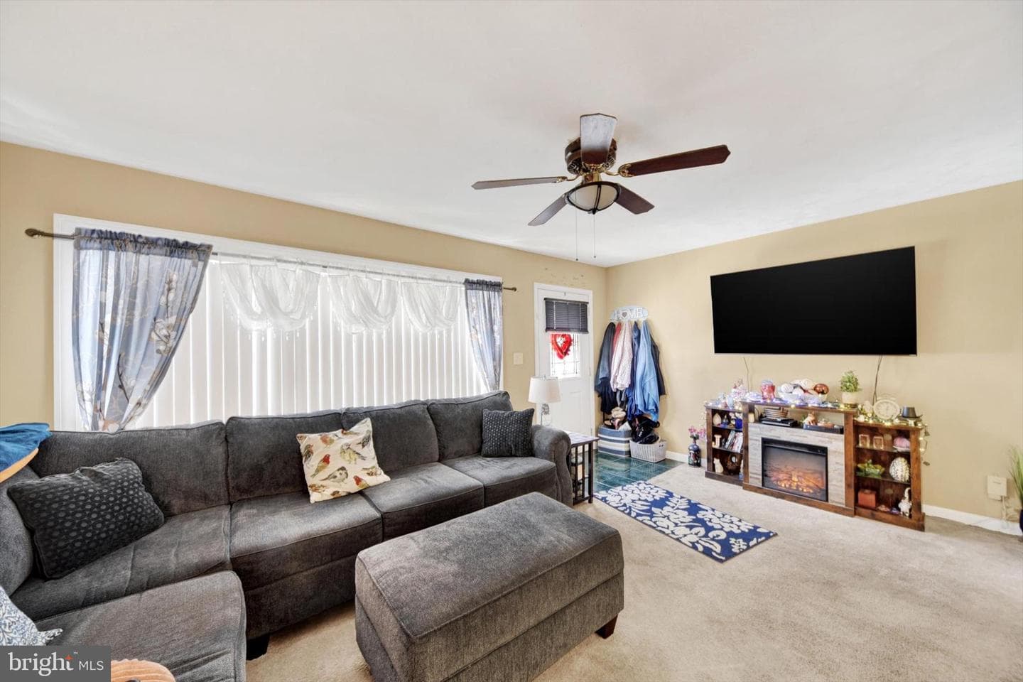 920 Blakistone Road photo 3