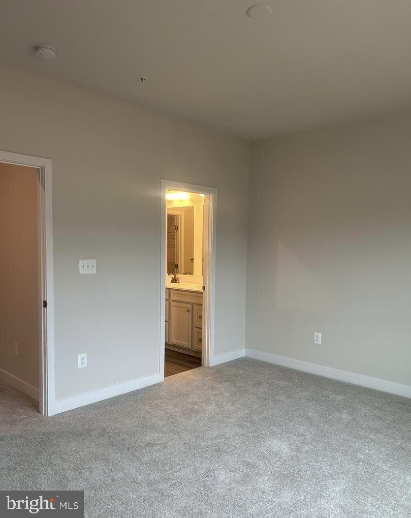 168 Bethlehem Pl photo 12